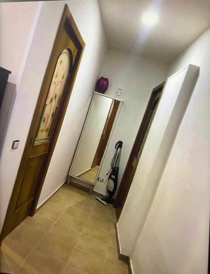 Casa Mari' Centro Storico Vicino Hotel Caracciolo نابولي المظهر الخارجي الصورة